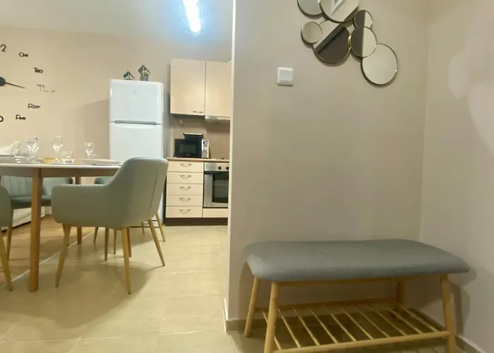 Bratanov Marvel 1 Apartment *